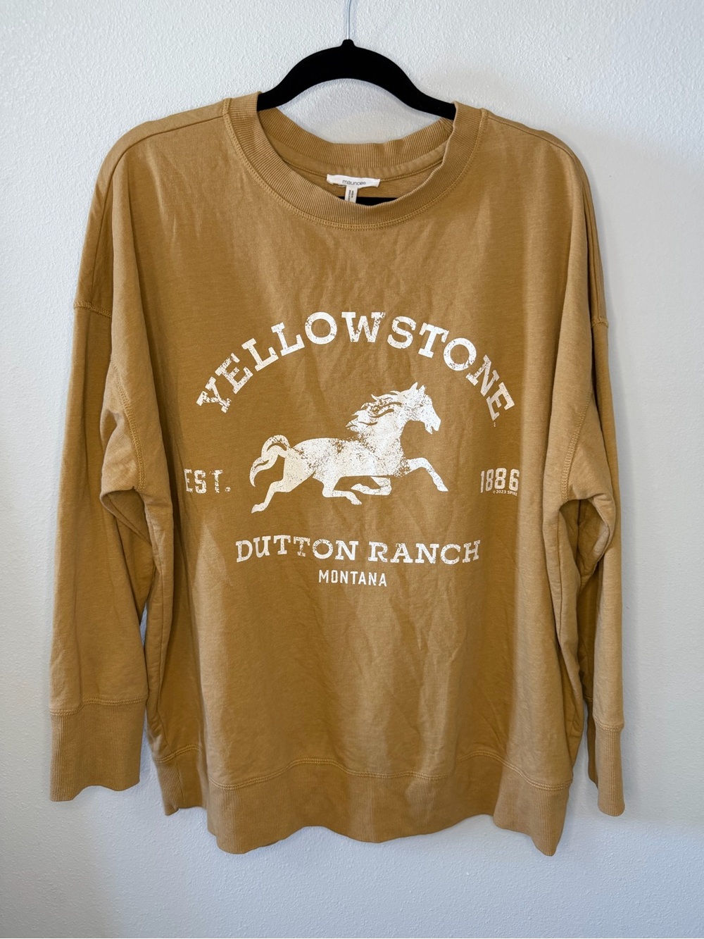 Maurices Yellowstone Dutton Ranch Graphic Sweatshirt Mustard Tan Women 0X